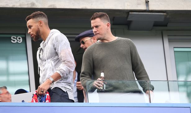 Tài tử điển trai Channing Tatum dự khán trận Chelsea - Arsenal - Ảnh 2.