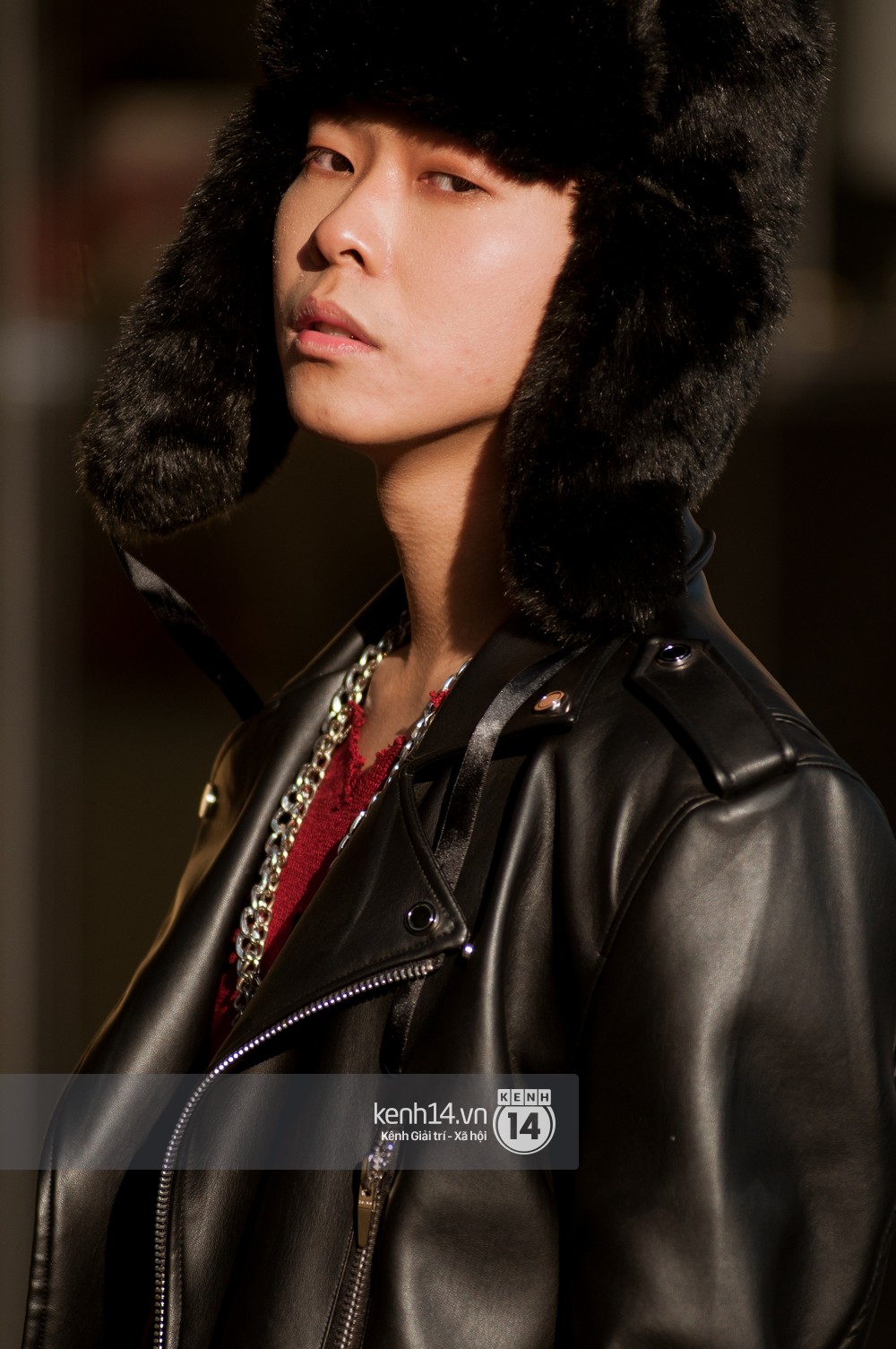 Giới trẻ Việt đón Giáng sinh với street style tràn ngập sắc màu rực rỡ và những item mốt nhất - Ảnh 13.