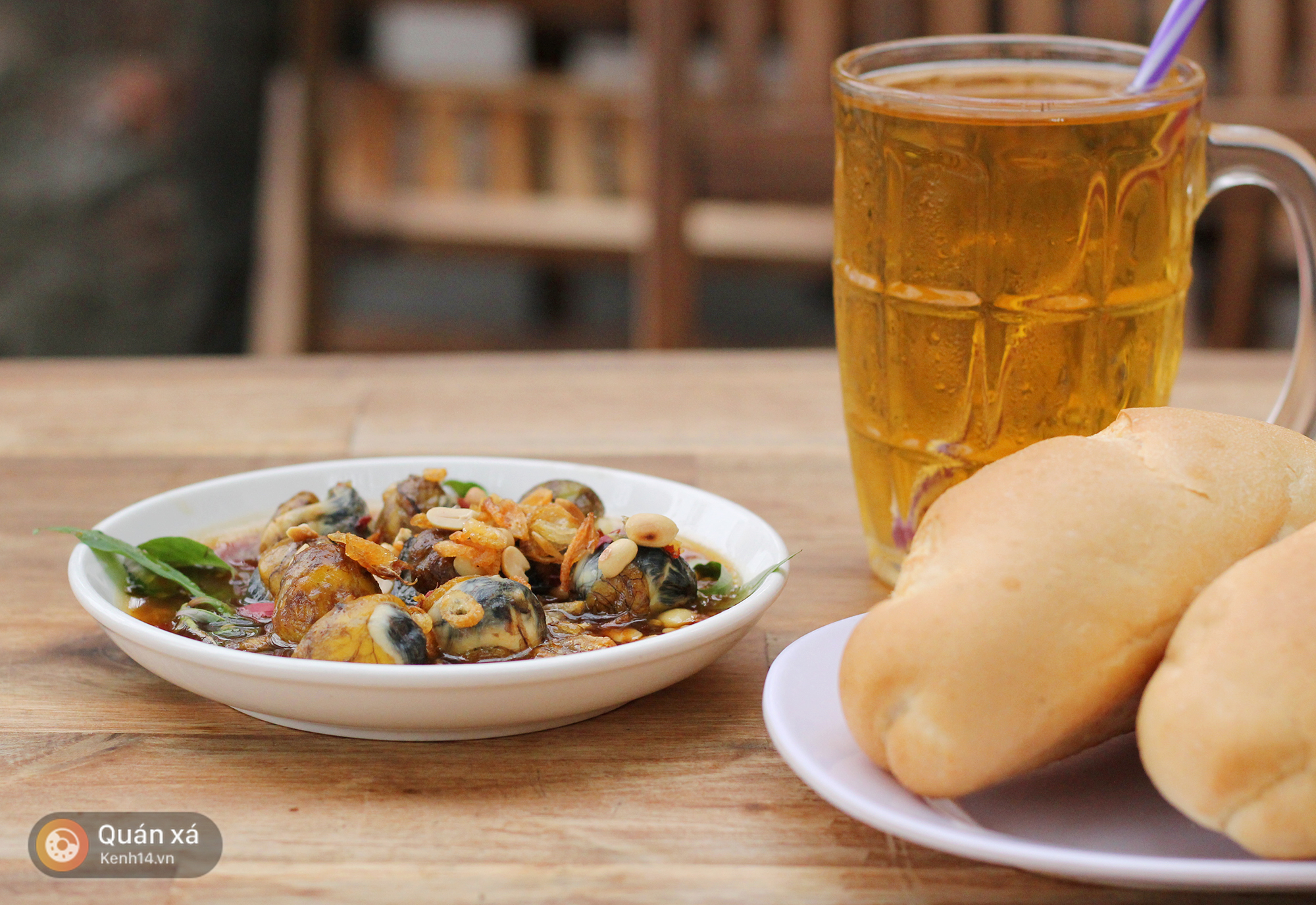 Ở H&agrave; Nội m&agrave; th&egrave;m trứng c&uacute;t lộn x&agrave;o me th&igrave; ăn ở đ&acirc;u nhỉ? - Ảnh 9.