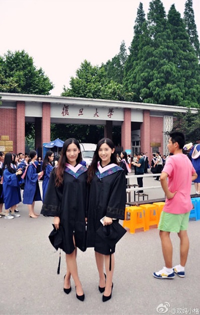 Cặp song sinh Trung Quốc đã xinh lại còn giỏi nổi tiếng vừa tốt nghiệp thạc sĩ Giáo dục ở Harvard - Ảnh 4.