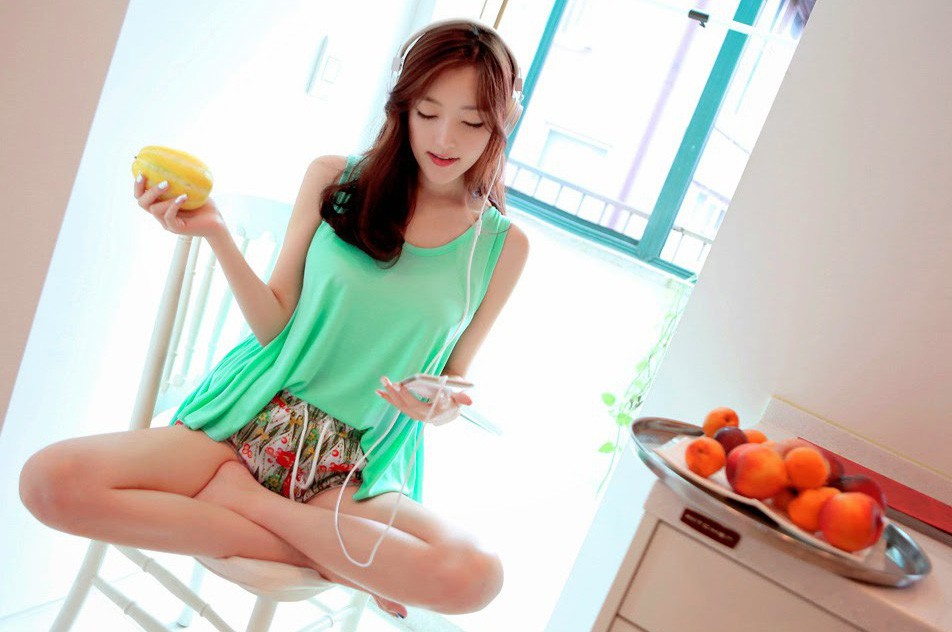 Thức khuya nhiều không lo da mụn hay sạm màu nhờ làm những điều sau - Ảnh 5. Thức khuya nhiều không lo da mụn hay sạm màu nhờ làm những điều sau - Ảnh 5.