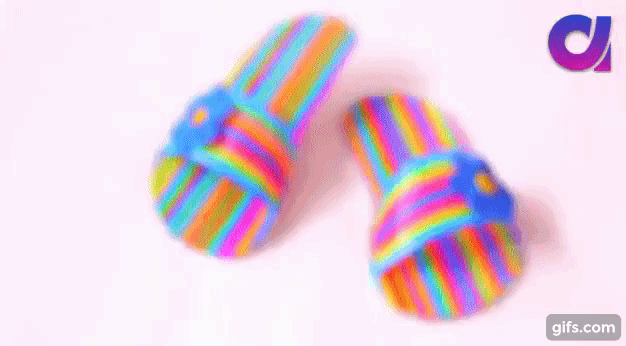 Tận dụng món đồ bỏ đi này để làm dép đi chơi nổi nhất bãi biển - Ảnh 9. Tận dụng món đồ bỏ đi này để làm dép đi chơi nổi nhất bãi biển - Ảnh 9.