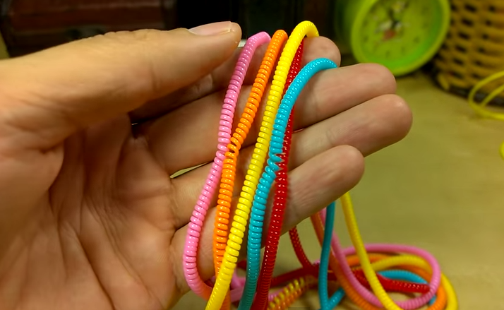 Dùng tai nghe hàng ngày mà không biết 6 mẹo này thì quá đáng tiếc - Ảnh 1. Dùng tai nghe hàng ngày mà không biết 6 mẹo này thì quá đáng tiếc - Ảnh 1.