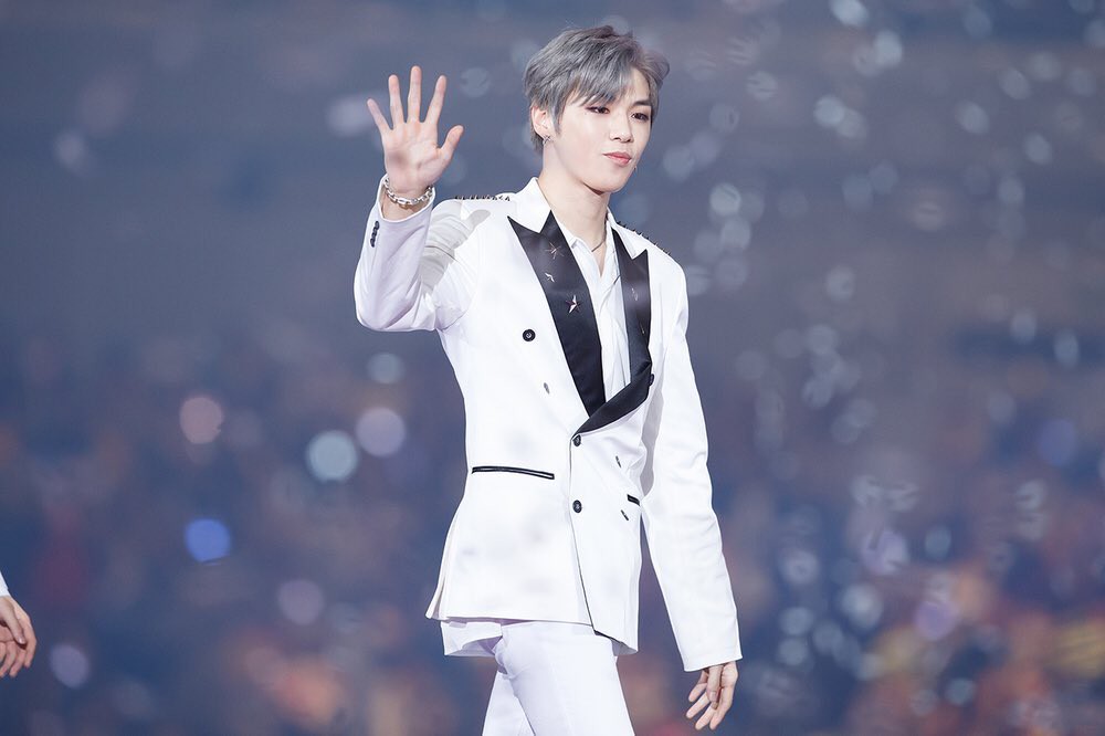 Chỉ 4 tháng ra mắt, Kang Daniel đã trở thành nghệ sĩ giải trí có tầm ảnh hưởng nhất Hàn Quốc năm 2017! - Ảnh 5. Chỉ 4 tháng ra mắt, Kang Daniel đã trở thành nghệ sĩ giải trí có tầm ảnh hưởng nhất Hàn Quốc năm 2017! - Ảnh 5.