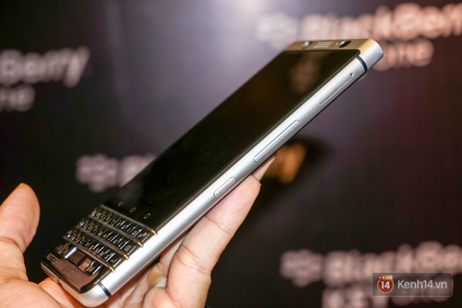 BlackBerry KeyOne cuối cùng cũng được phân phối chính thức tại Việt Nam, giá 14,99 triệu đồng - Ảnh 8.