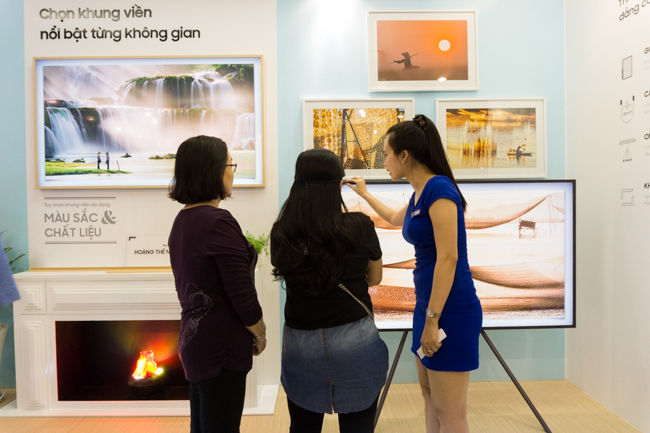 Đ&agrave;m Vĩnh Hưng, Mỹ T&acirc;m, Lệ Quy&ecirc;n... c&ugrave;ng g&oacute;p mặt trong đại tiệc c&ocirc;ng nghệ - &acirc;m nhạc rực rỡ - Ảnh 2.