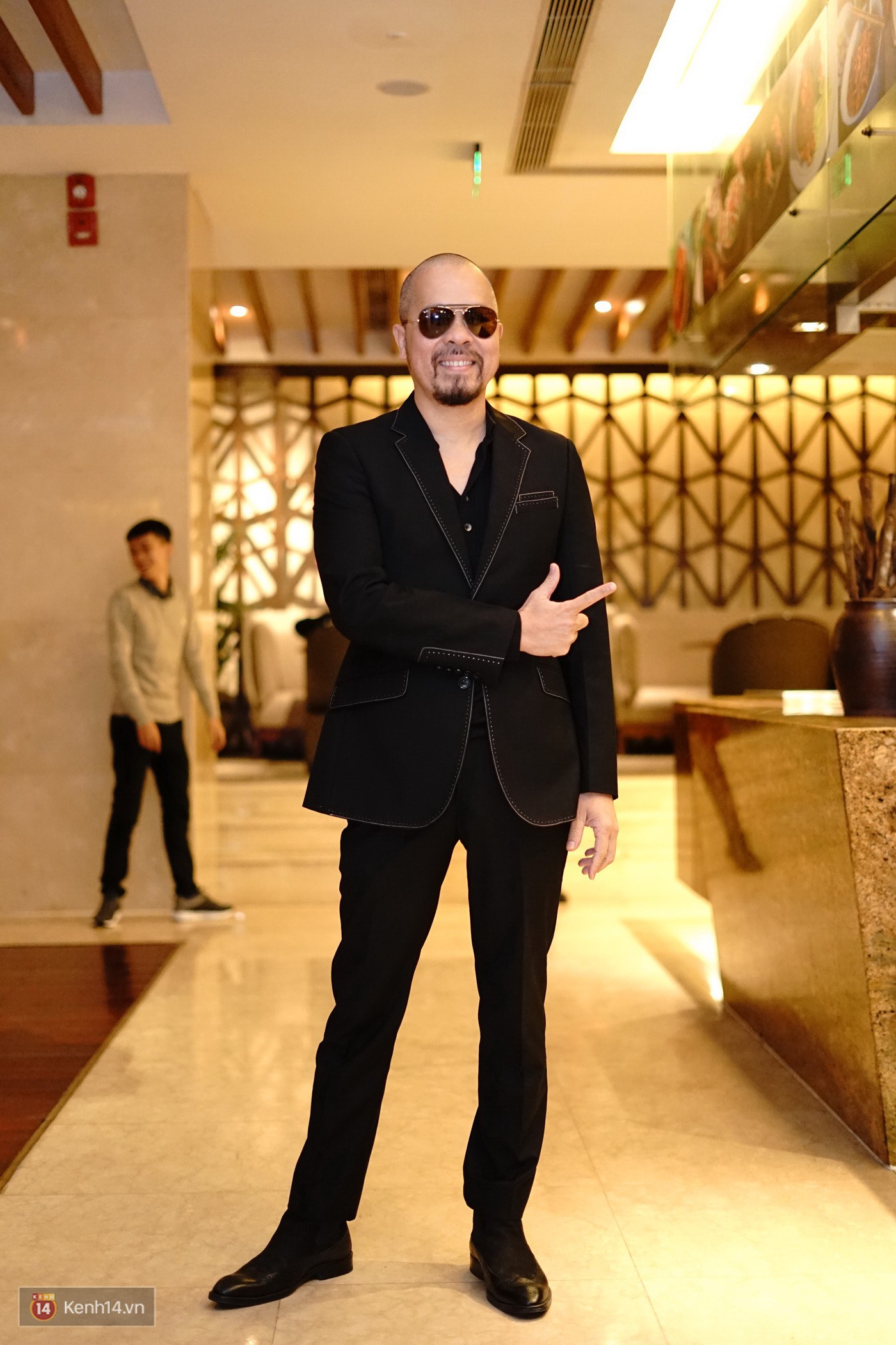 Qu&aacute;n qu&acirc;n Vietnam Idol 2014 Nhật Thủy rạng rỡ trong đ&aacute;m cưới với bạn trai doanh nh&acirc;n - Ảnh 19.