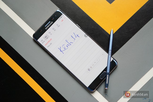 Mở hộp Galaxy Note FE chính hãng Việt Nam: còn gì tuyệt hơn một phiên bản dành riêng cho fan cứng dòng Note - Ảnh 11.