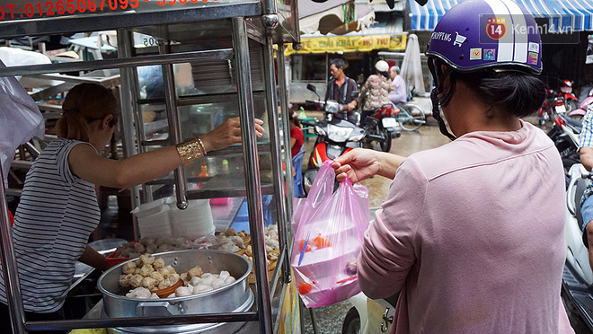 Hàng há cảo kiểu Singapore của nàng dâu Việt ở Sài Gòn: Ăn trong chợ mà ngon hơn nhiều nhà hàng, thật lạ! - Ảnh 9.