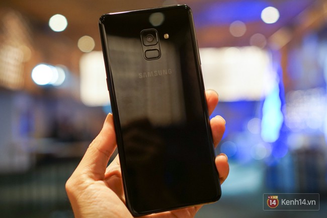 NÓNG: Bộ đôi Samsung Galaxy A8 và Galaxy A8+ phiên bản 2018 chính thức ra mắt Việt Nam - Ảnh 4.
