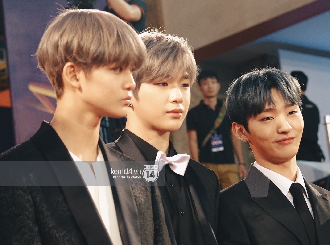 Loạt ảnh đẹp độc quyền tại MAMA 2017: Dàn mỹ nam Hàn khuynh đảo cả thảm đỏ với vẻ lung linh như nam thần - Ảnh 13.
