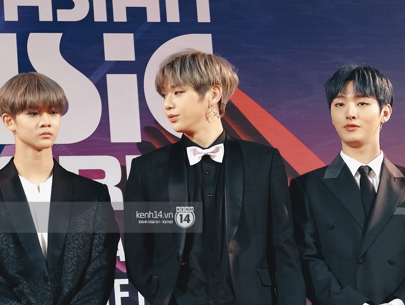 Loạt ảnh đẹp độc quyền tại MAMA 2017: Dàn mỹ nam Hàn khuynh đảo cả thảm đỏ với vẻ lung linh như nam thần - Ảnh 11.