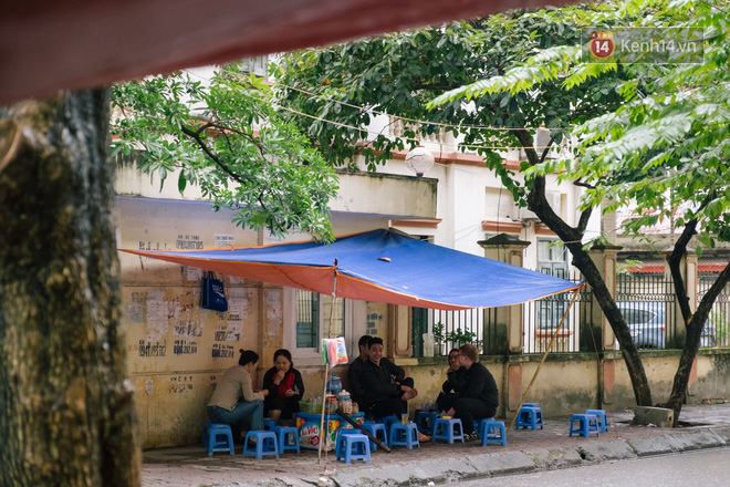 Văn hóa trà đá của dân công sở: Anh em dừng công việc tí, mình đi uống trà đá! - Ảnh 12.