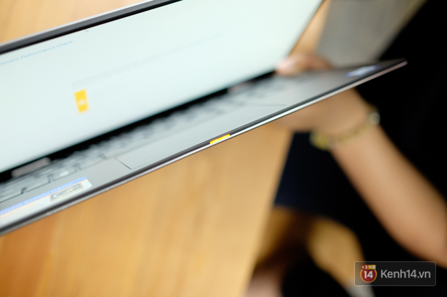 Cận cảnh laptop Dell XPS 13: thiết kế nhỏ gọn, màn hình lật 360 độ, có cả bút viết cảm ứng - Ảnh 8.