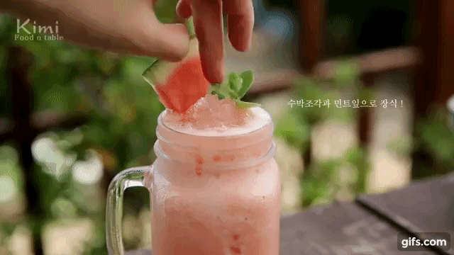 Sinh tố dưa hấu sữa mật ong mát lạnh giải nhiệt ngay cái nóng mùa hè - Ảnh 9.