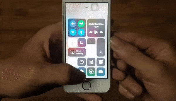 Bạn có biết cách quay màn hình iPhone bằng tính năng sẵn có trên iOS 11 chưa? - Ảnh 1.