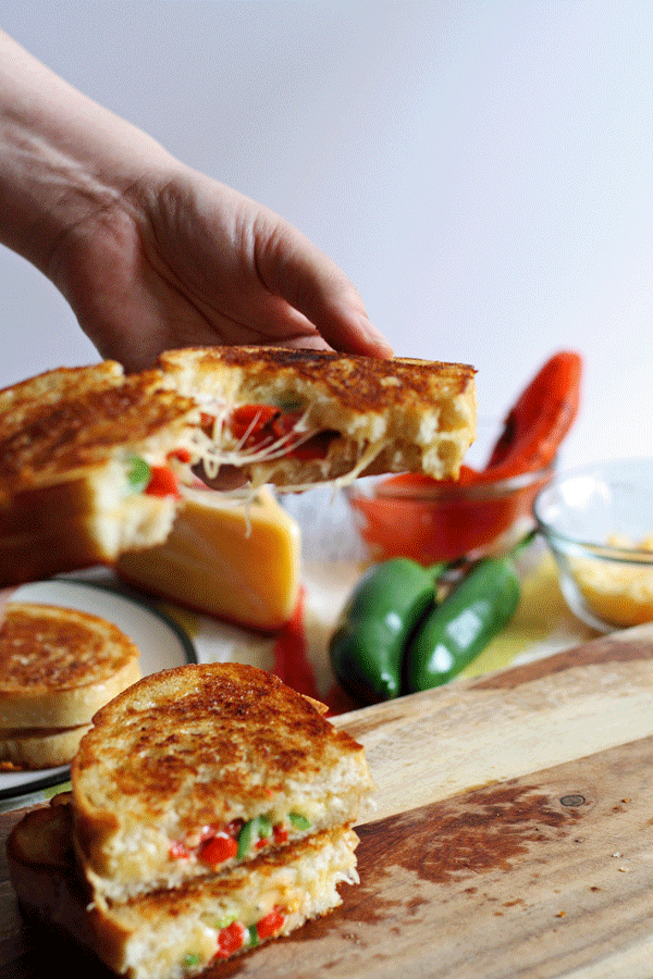 9 khoảnh khắc thần th&aacute;nh của ph&ocirc; mai xem xong l&agrave; hết muốn giảm c&acirc;n - Ảnh 7.