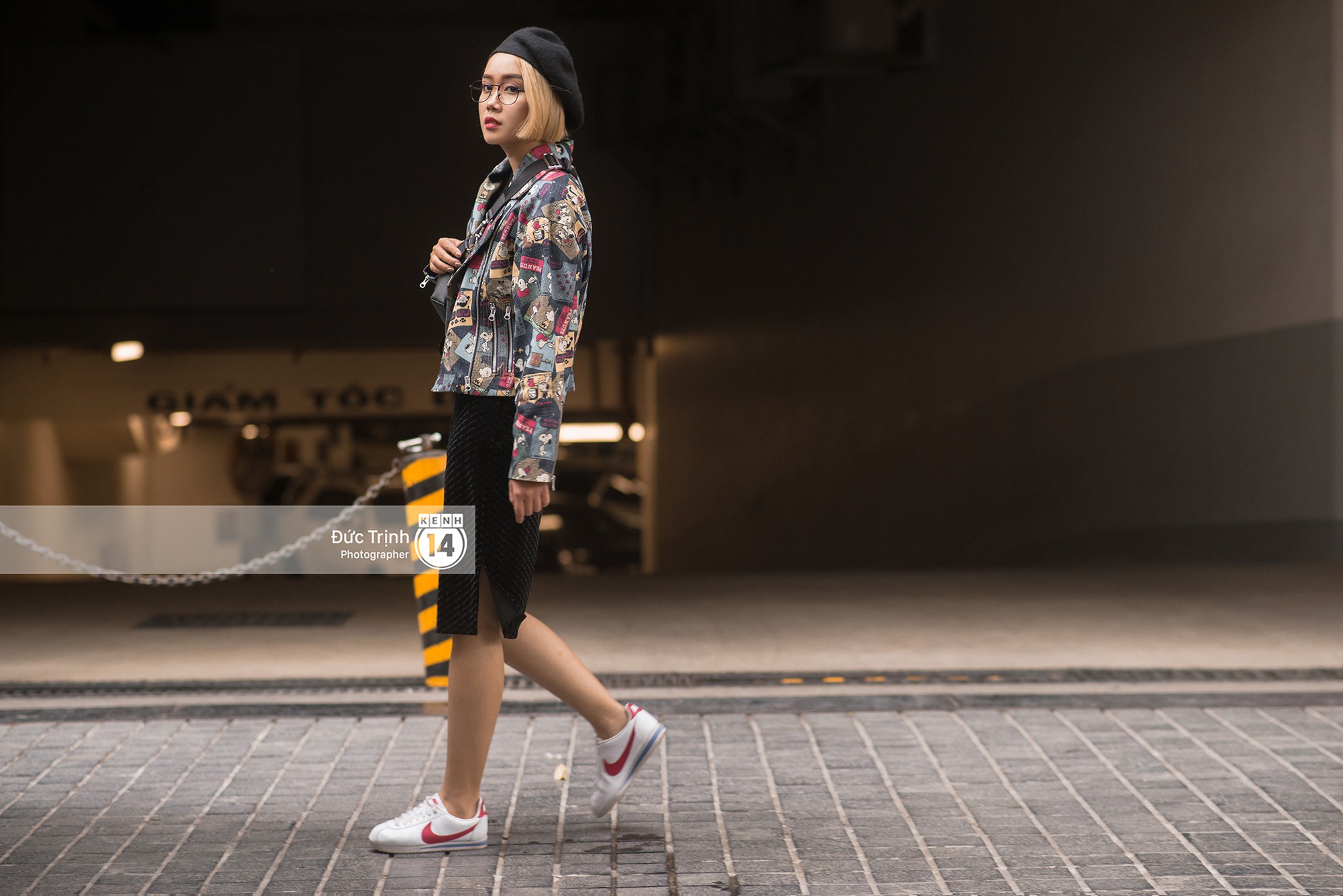 Giới trẻ Việt đón Giáng sinh với street style tràn ngập sắc màu rực rỡ và những item mốt nhất - Ảnh 6.