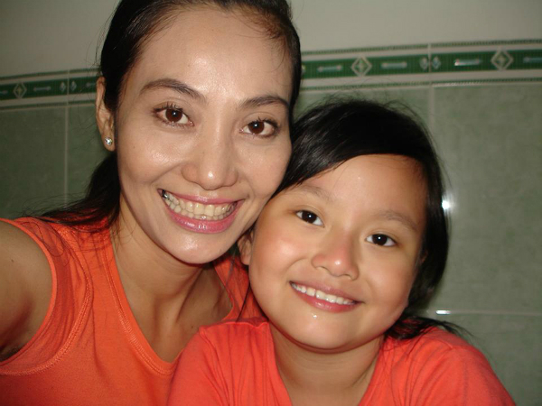 Không chỉ Quốc Tuấn, showbiz Việt cũng còn đó những bậc phụ huynh âm thầm cùng con chiến đấu bệnh tật - Ảnh 6.