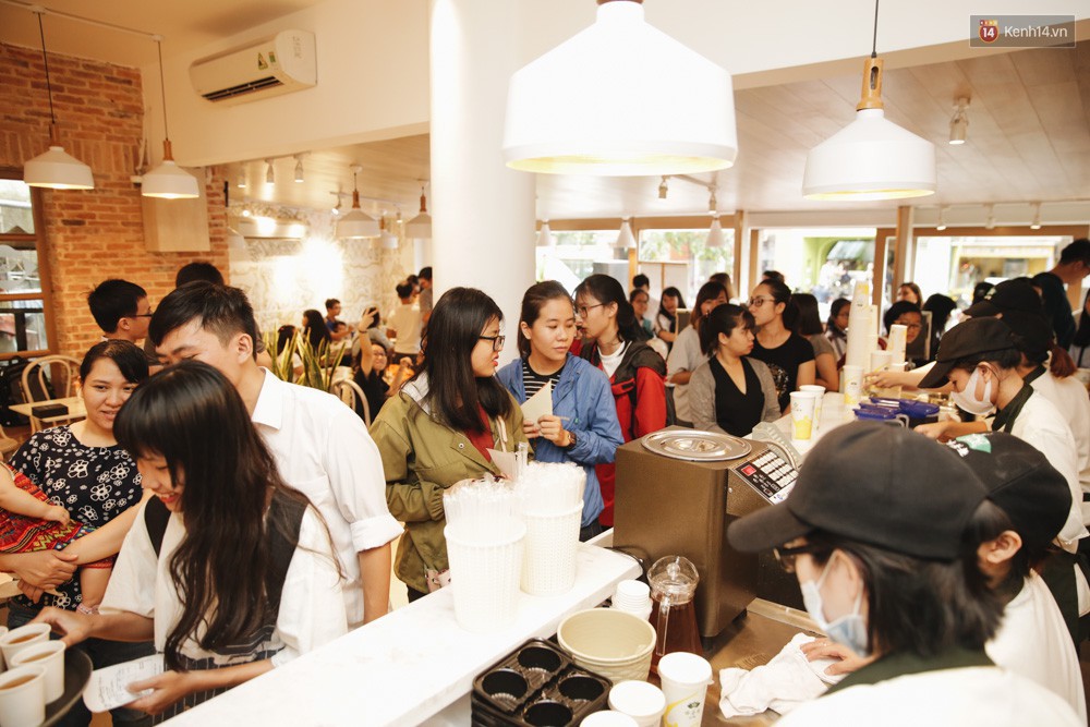 Đại diện trà sữa Ten Ren thừa nhận thiếu sót, khẳng định: Thà mất doanh thu còn hơn không thể mang đến sản phẩm và dịch vụ tốt nhấtT - Ảnh 1. Đại diện trà sữa Ten Ren thừa nhận thiếu sót, khẳng định: Thà mất doanh thu còn hơn không thể mang đến sản phẩm và dịch vụ tốt nhấtT - Ảnh 1.