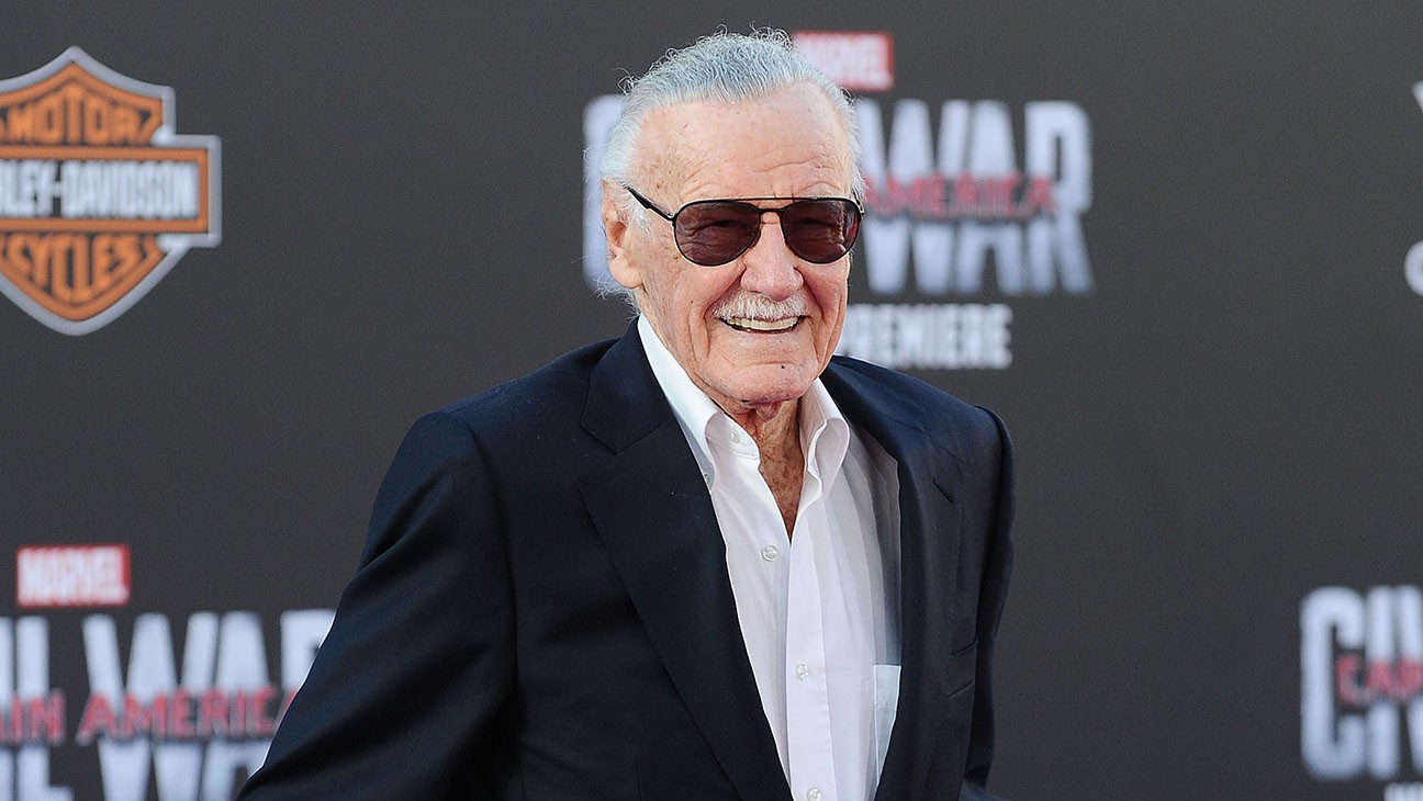 Cha đẻ các siêu anh hùng Marvel - Stan Lee xác nhận sẽ có phim riêng về Black Widow - Ảnh 2. Cha đẻ các siêu anh hùng Marvel - Stan Lee xác nhận sẽ có phim riêng về Black Widow - Ảnh 2.