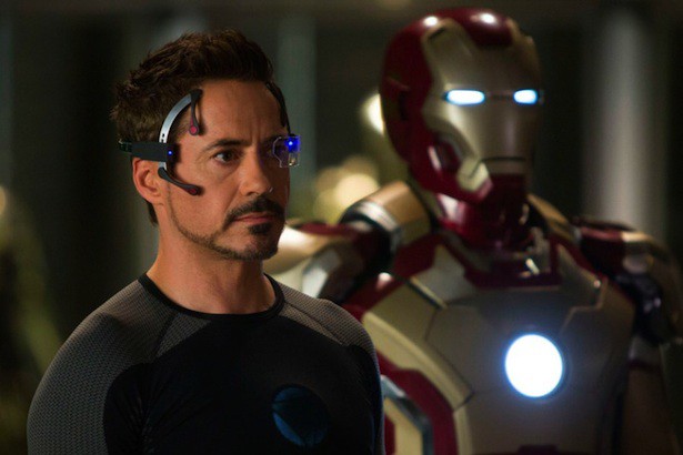 Tony Stark hay phép ẩn dụ về sự chuyển mình của đế chế siêu anh hùng Marvel - Ảnh 5.