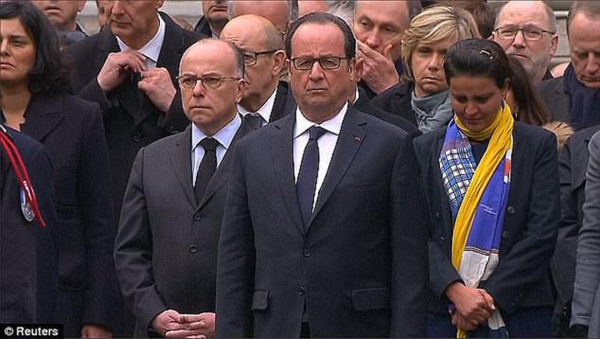 Nghẹn ng&agrave;o c&acirc;u chuyện bạn trai đồng t&iacute;nh kết h&ocirc;n với di h&agrave;i vi&ecirc;n cảnh s&aacute;t thiệt mạng trong khủng bố Ph&aacute;p - Ảnh 2.