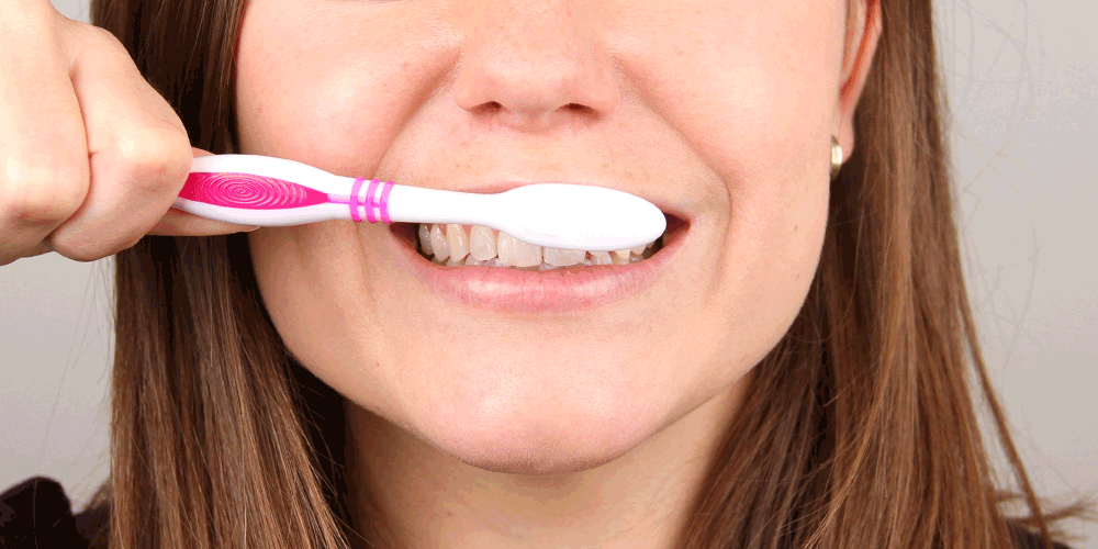 90% chúng ta mắc lỗi này khi đánh răng và đây là cách sửa sai - Ảnh 3.