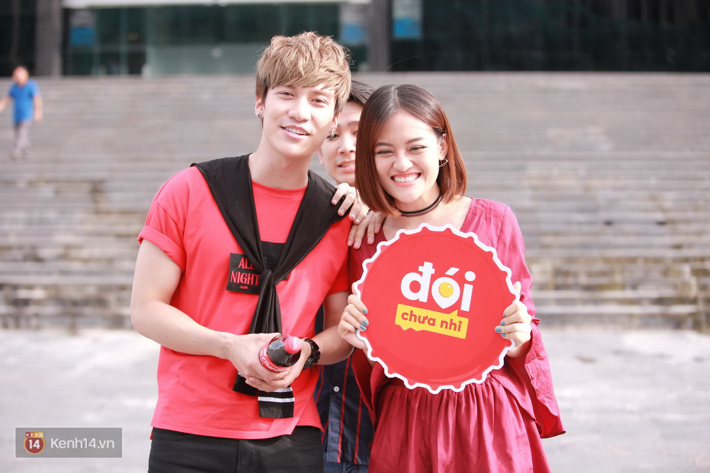 Đói Chưa Nhỉ: Thùy Anh lóng ngóng, về sau Đăng Dũng trong phần thi làm bánh cuốn - Ảnh 1. Đói Chưa Nhỉ: Thùy Anh lóng ngóng, về sau Đăng Dũng trong phần thi làm bánh cuốn - Ảnh 1.