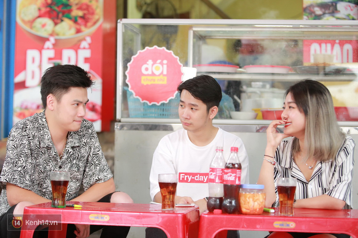 Đói Chưa Nhỉ: Những khoảnh khắc đáng yêu của cặp đôi nổi tiếng Tùng Sơn - Trang Lou - Ảnh 8. Đói Chưa Nhỉ: Những khoảnh khắc đáng yêu của cặp đôi nổi tiếng Tùng Sơn - Trang Lou - Ảnh 8.