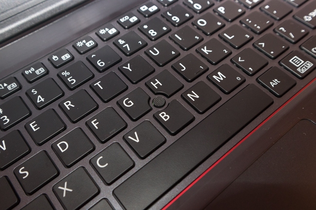 Fujitsu ra mắt 2 laptop mới tại Việt Nam: có bảo mật bằng tĩnh mạch lòng bàn tay, giá từ 33 triệu đồng - Ảnh 16.