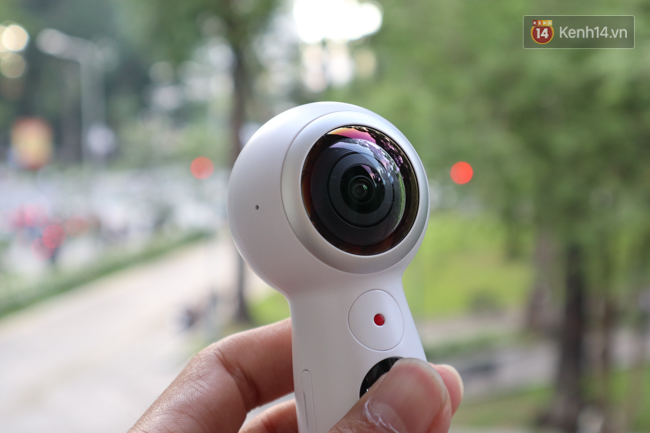 Hướng dẫn dùng Gear 360 2017 để cho ra những bức ảnh hình cầu độc nhất vô nhị - Ảnh 1.