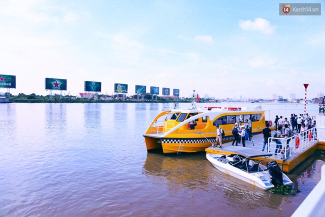 Cận cảnh bến buýt đường sông hiện đại như ở nước ngoài nằm ngay trung tâm Sài Gòn - Ảnh 15.