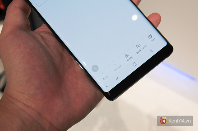Trên tay nhanh bom tấn Galaxy Note8 vừa ra mắt tại Mỹ: Sao đẹp quá Samsung ơi! - Ảnh 12.