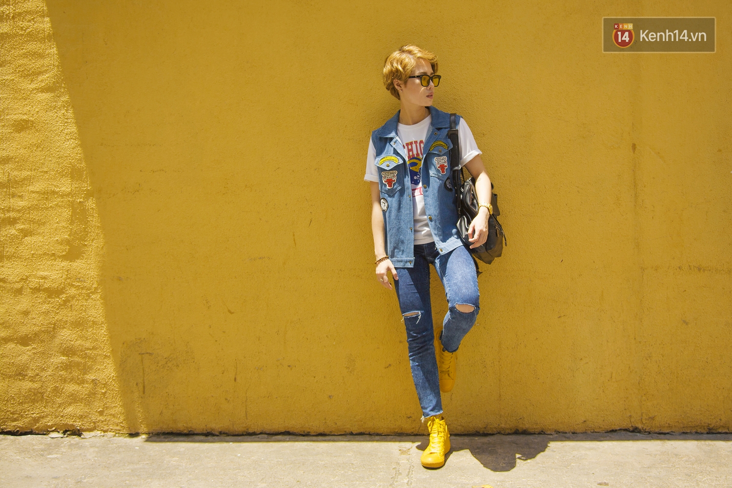 Street style 2 miền: Phong cách bụi bặm lên ngôi, bạn trẻ nào cũng chất bá cháy - Ảnh 12. Street style 2 miền: Phong cách bụi bặm lên ngôi, bạn trẻ nào cũng chất bá cháy - Ảnh 12.