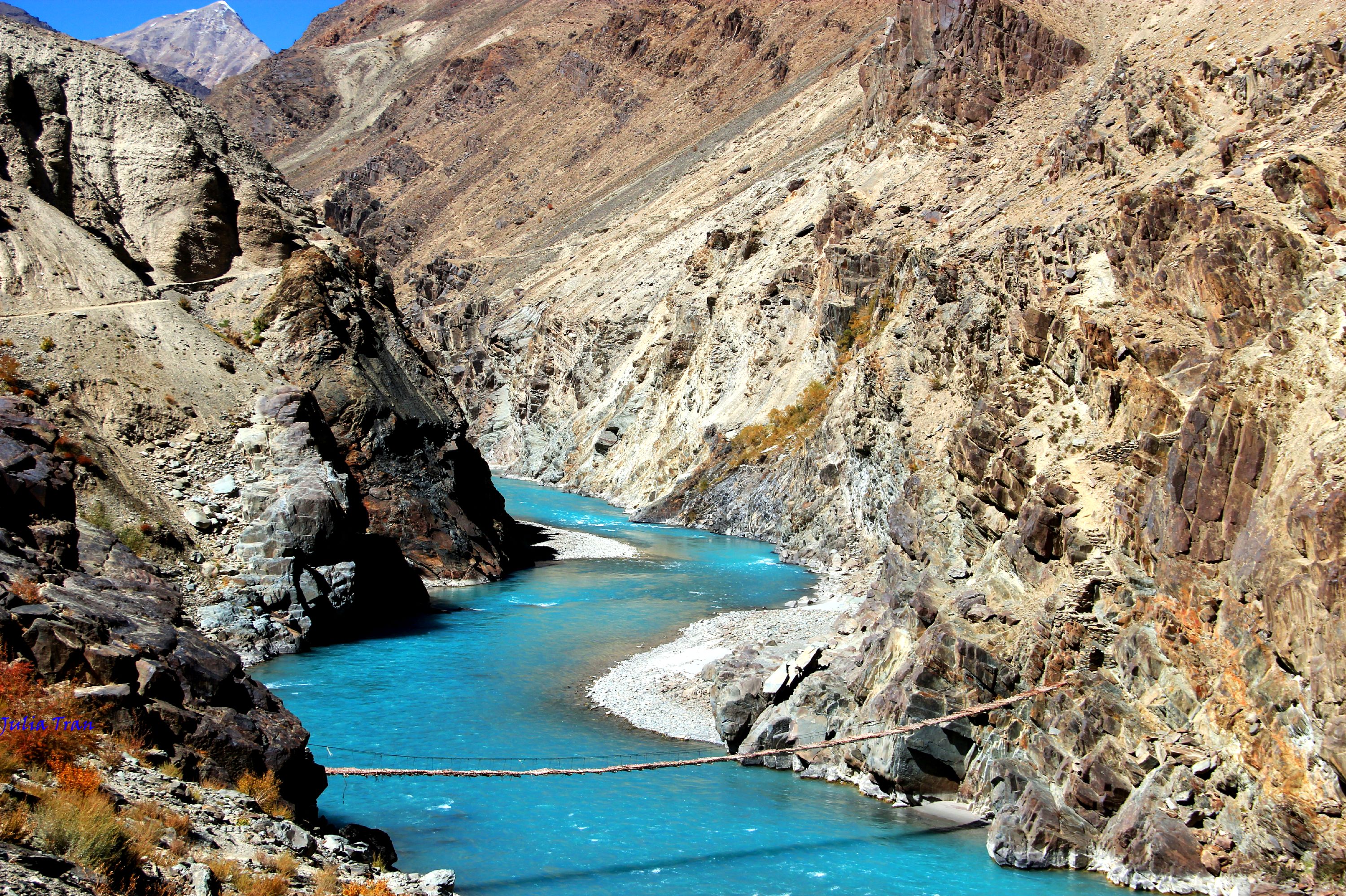 Mùa thu ở Ladakh: Hành trình trải nghiệm của 1 phụ nữ Việt đến nơi đẹp tựa “thiên đường ẩn giấu” ở Ấn Độ - Ảnh 7. Mùa thu ở Ladakh: Hành trình trải nghiệm của 1 phụ nữ Việt đến nơi đẹp tựa “thiên đường ẩn giấu” ở Ấn Độ - Ảnh 7.