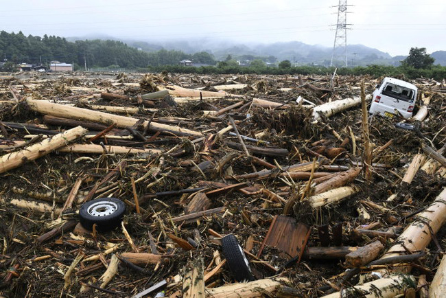 Nhật Bản: Lũ lụt khiến gần 50 người thiệt mạng và mất tích - Ảnh 1.