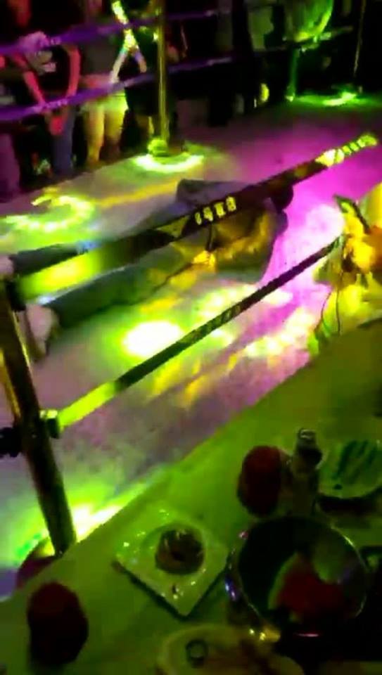 Tiết lộ h&igrave;nh ảnh nam diễn vi&ecirc;n TVB đột tử ngay tr&ecirc;n s&acirc;n khấu - Ảnh 4.