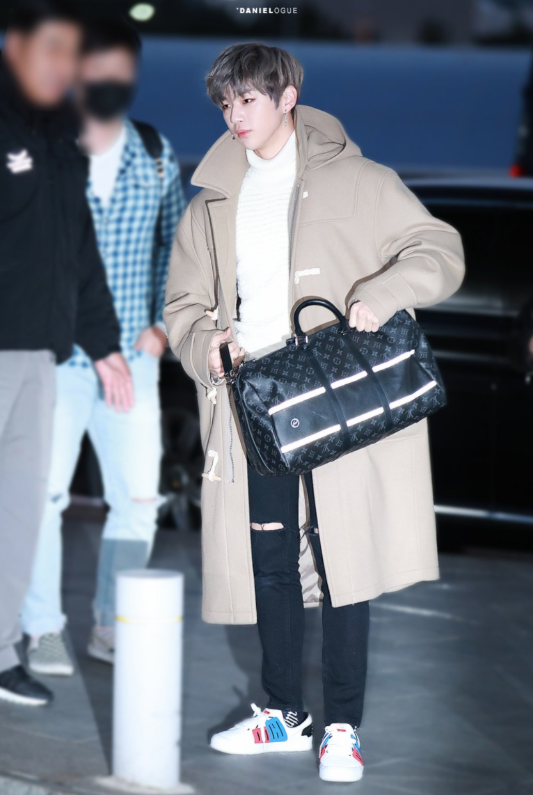 Dạo này Center quốc dân Kang Daniel chỉ đi giày trắng và đây là lí do - Ảnh 3.