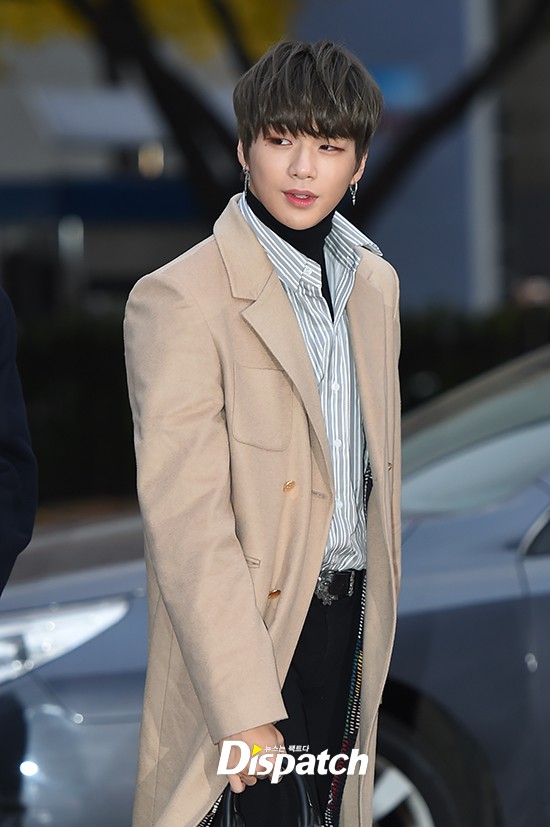 kangdaniel2-1510932091816.jpg