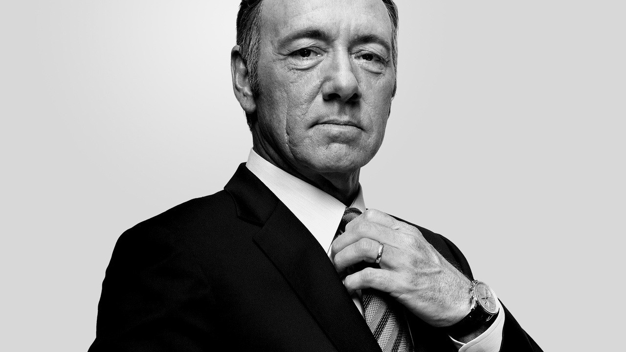 Netflix chính thức sa thải Kevin Spacey khỏi series House of Cards - Ảnh 1.