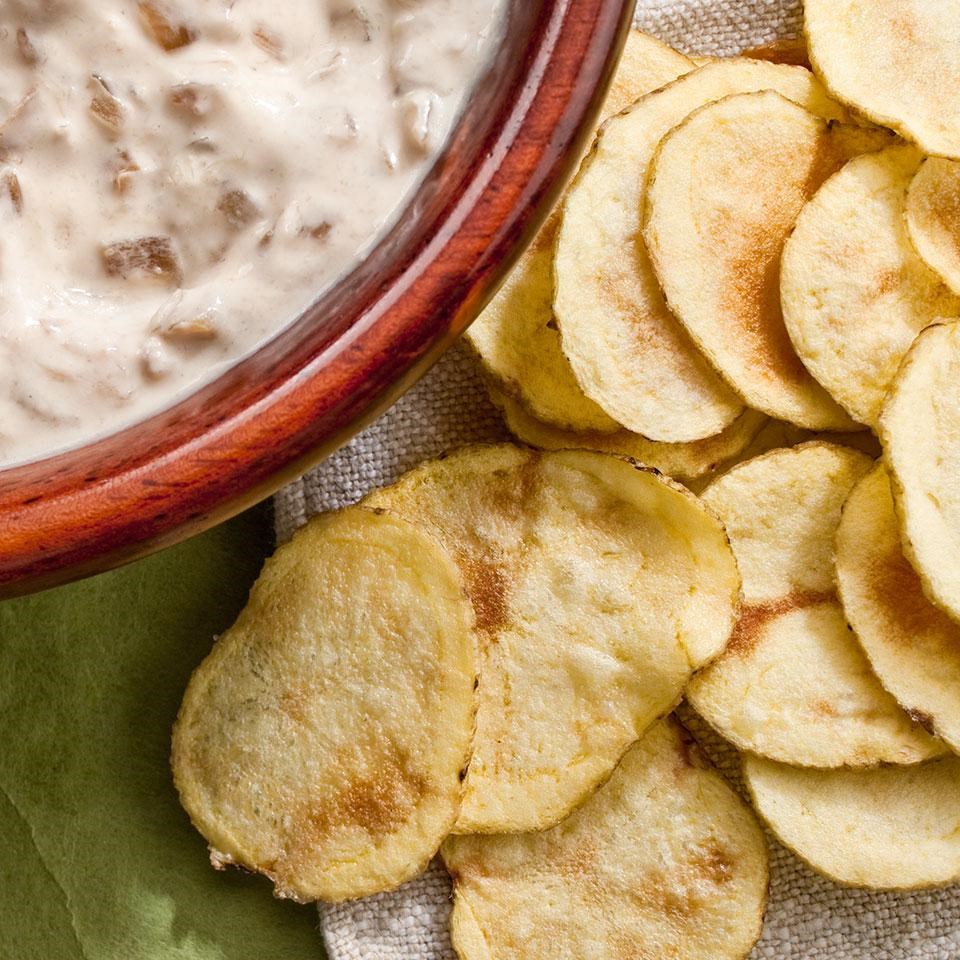 Bỏ túi 4 cách làm snack khoai tây vừa ngon vừa dễ - Ảnh 1. Bỏ túi 4 cách làm snack khoai tây vừa ngon vừa dễ - Ảnh 1.