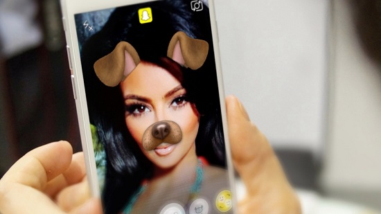 Loạt filter selfie vui nhộn được dùng nhiều nhất trên Snapchat, bạn dùng được bao nhiêu món? - Ảnh 1.