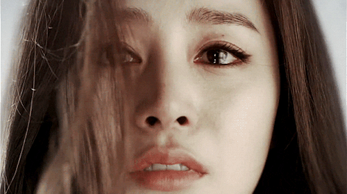 Nổi da gà với loạt cảnh khóc gây ám ảnh nhất trong phim Hàn - Ảnh 41.
