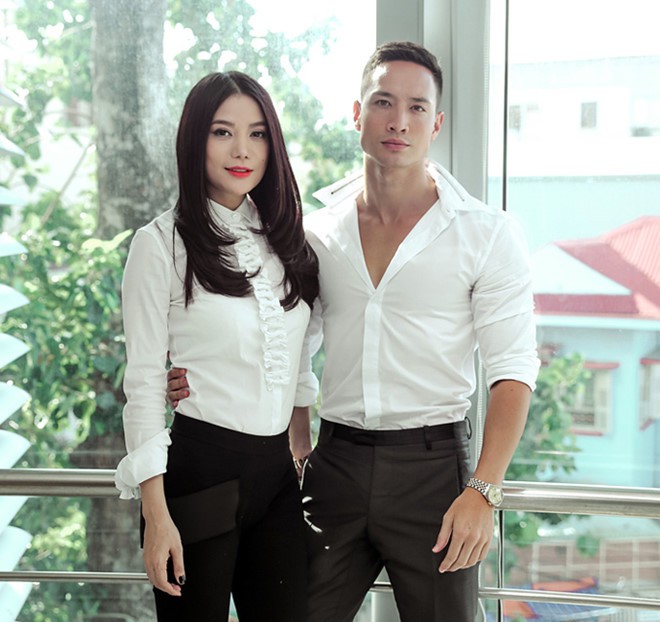 Là hai khách mời quan trọng, Kim Lý và Hoa hậu Jolie Nguyễn không có đến một bức ảnh đứng cạnh nhau? - Ảnh 5.