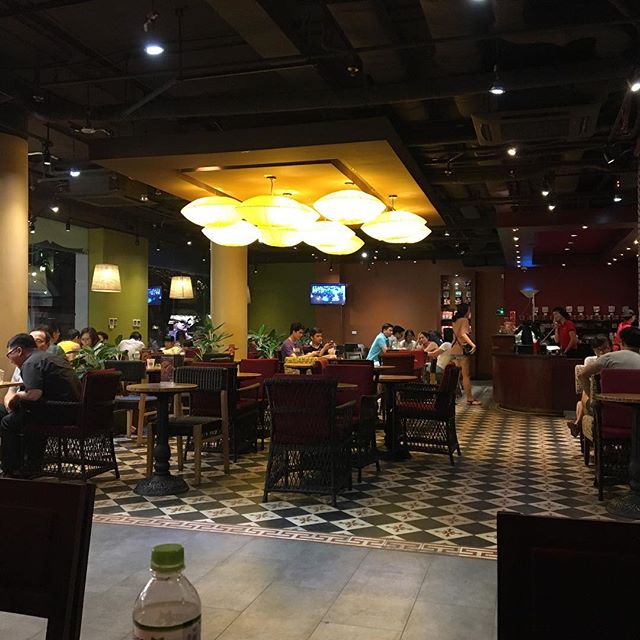 Một quán Starbucks hoành tráng đã thay thế Highlands Nhà Thờ - nơi bao hot boy, hot girl Hà Nội đã từng check-in! - Ảnh 12.