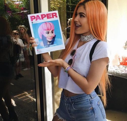 Kylie Jenner và hành trình bơm môi nâng mông thành hot girl số 1 thế giới - Ảnh 31.