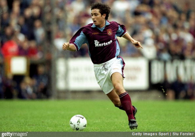 Frank Lampard, vị Vua trong sắc áo thường dân - Ảnh 2.