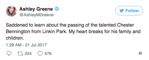 Rihanna cùng loạt sao thế giới khóc than trước tin huyền thoại Chester Bennington qua đời - Ảnh 10.