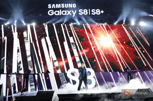 Giới trẻ Hà Nội lần đầu trải nghiệm bữa tiệc công nghệ âm nhạc đỉnh cao cùng Galaxy S8 - Ảnh 2.